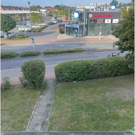 Apartament In En Merkezi Konumunda Guezel Bir Garbsen